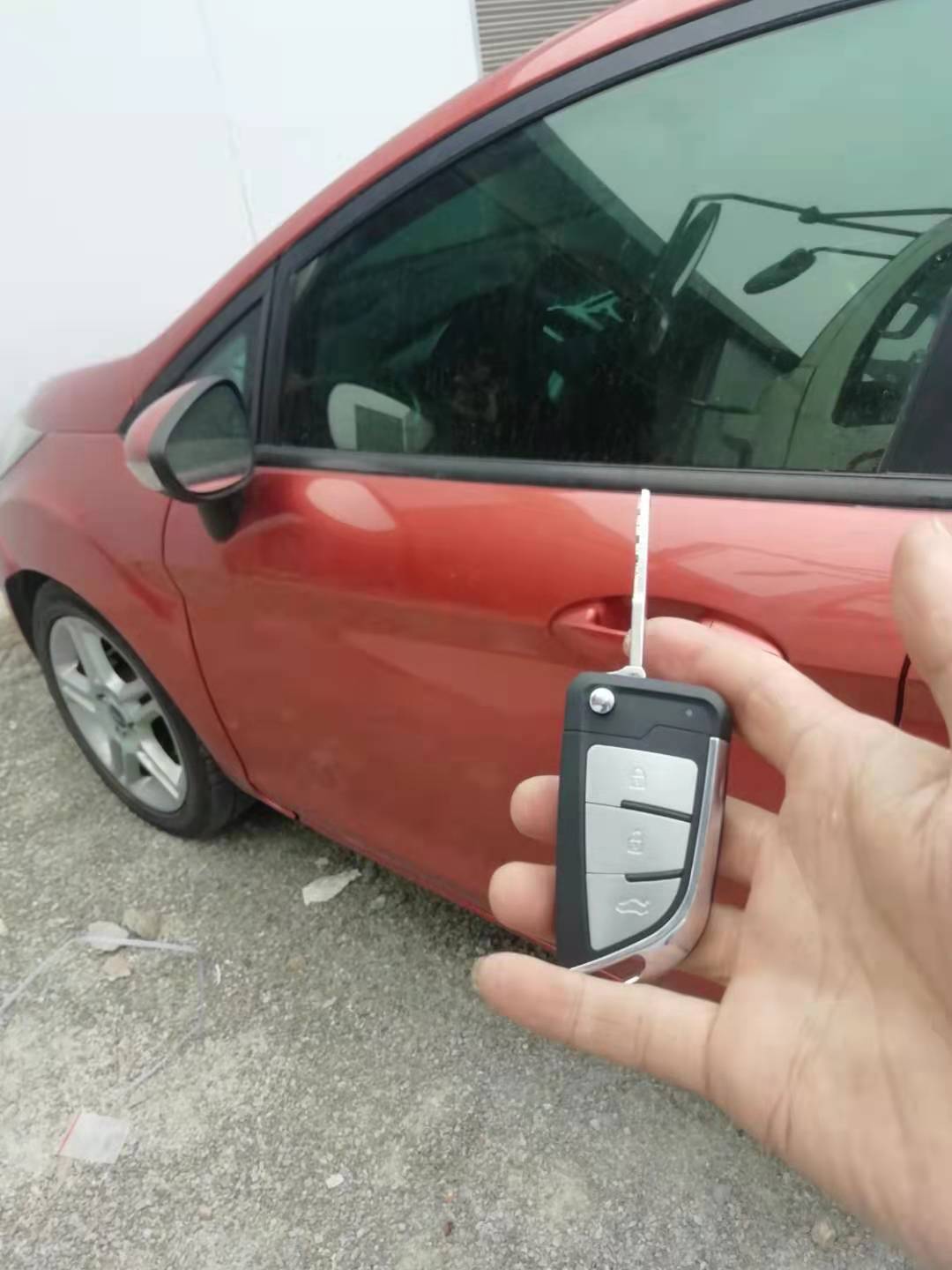 随州配福特福克斯芯片钥匙(图2)